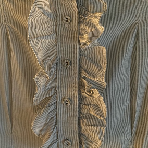 Retro Banana Republic Ruffle Front Blouse - Picture 8 of 9